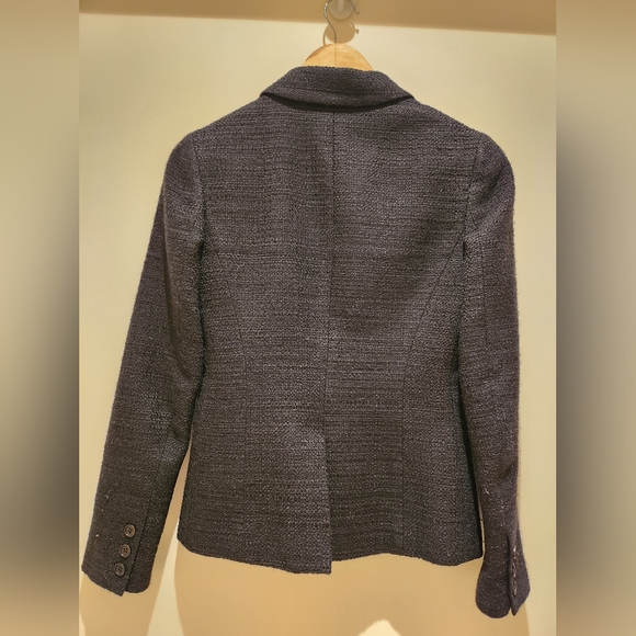 Black fitted wool blazer, fully lined, single breast, 2 buttons, from Theory 00 - Picture 2 of 4